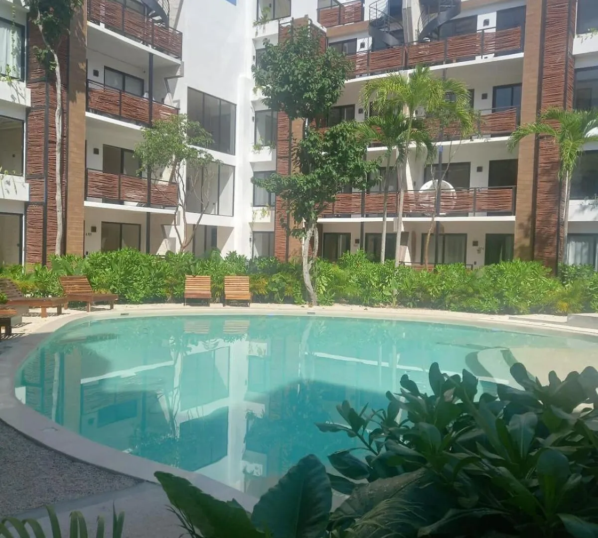 New 2 Bedroom Apartment With Jacuzzi In Tulum